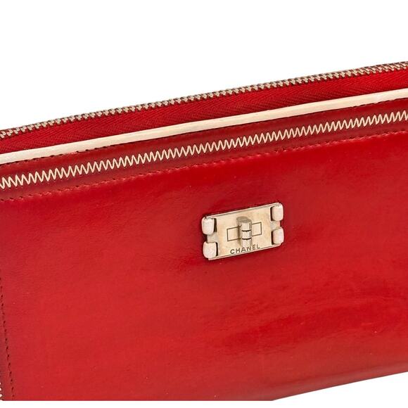 2.55 Long Wallet Distressed Leather Zip Around Purse Authentic In Red - Picture 3 of 14